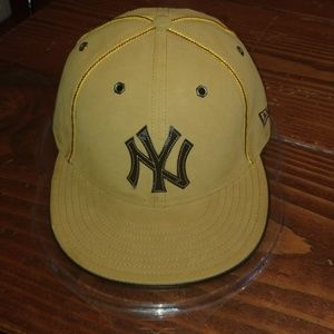 Yankee New Era Fitted Timberland Edition